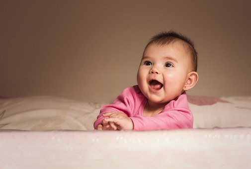 2023出生女宝宝命里缺火取名 要求文化涵养
